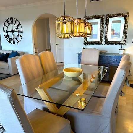 Apartments Bermuda Beach Естепона Екстериор снимка