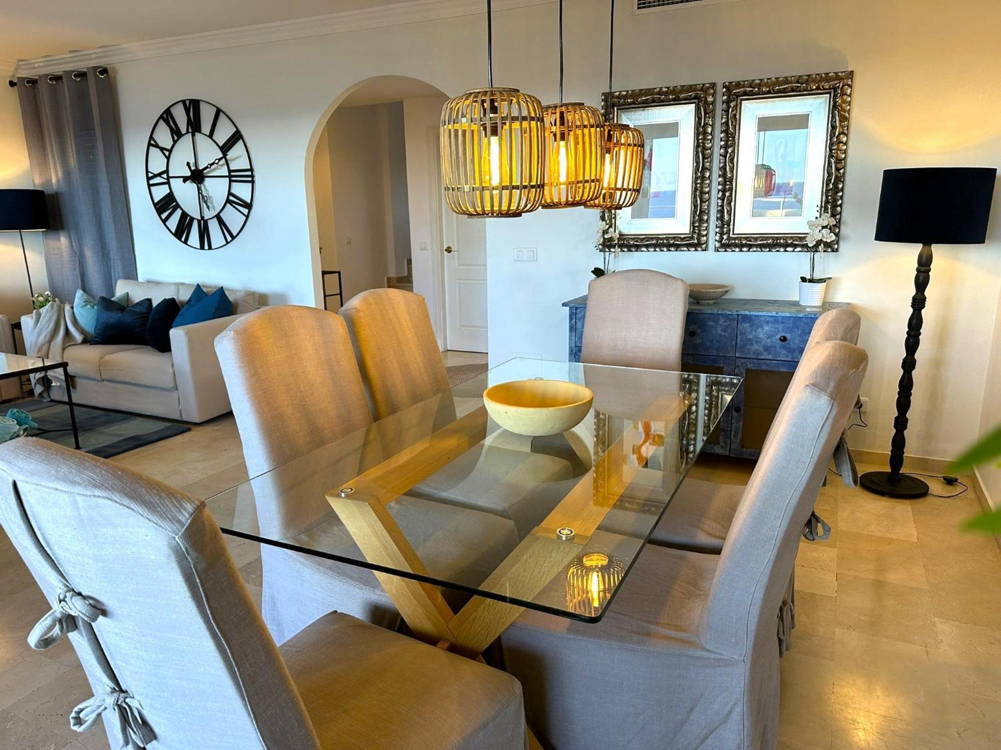 Apartments Bermuda Beach Естепона Екстериор снимка