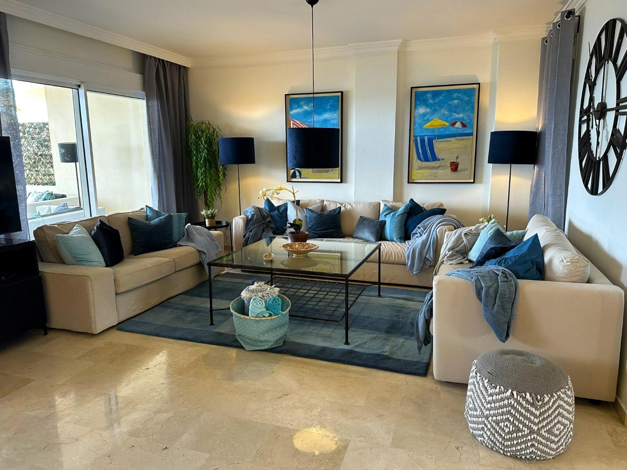 Apartments Bermuda Beach Естепона Екстериор снимка
